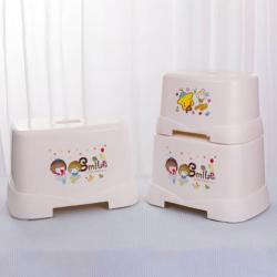 四季方凳（?。?/></a></div>
<div   id=